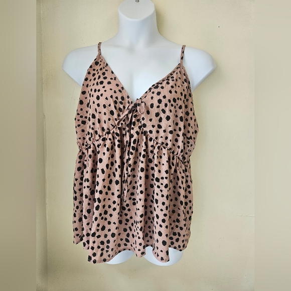 Kizmetkare-Top Women's 4 XL Spotted Sleeveless  Black and Tan - Picture 1 of 7